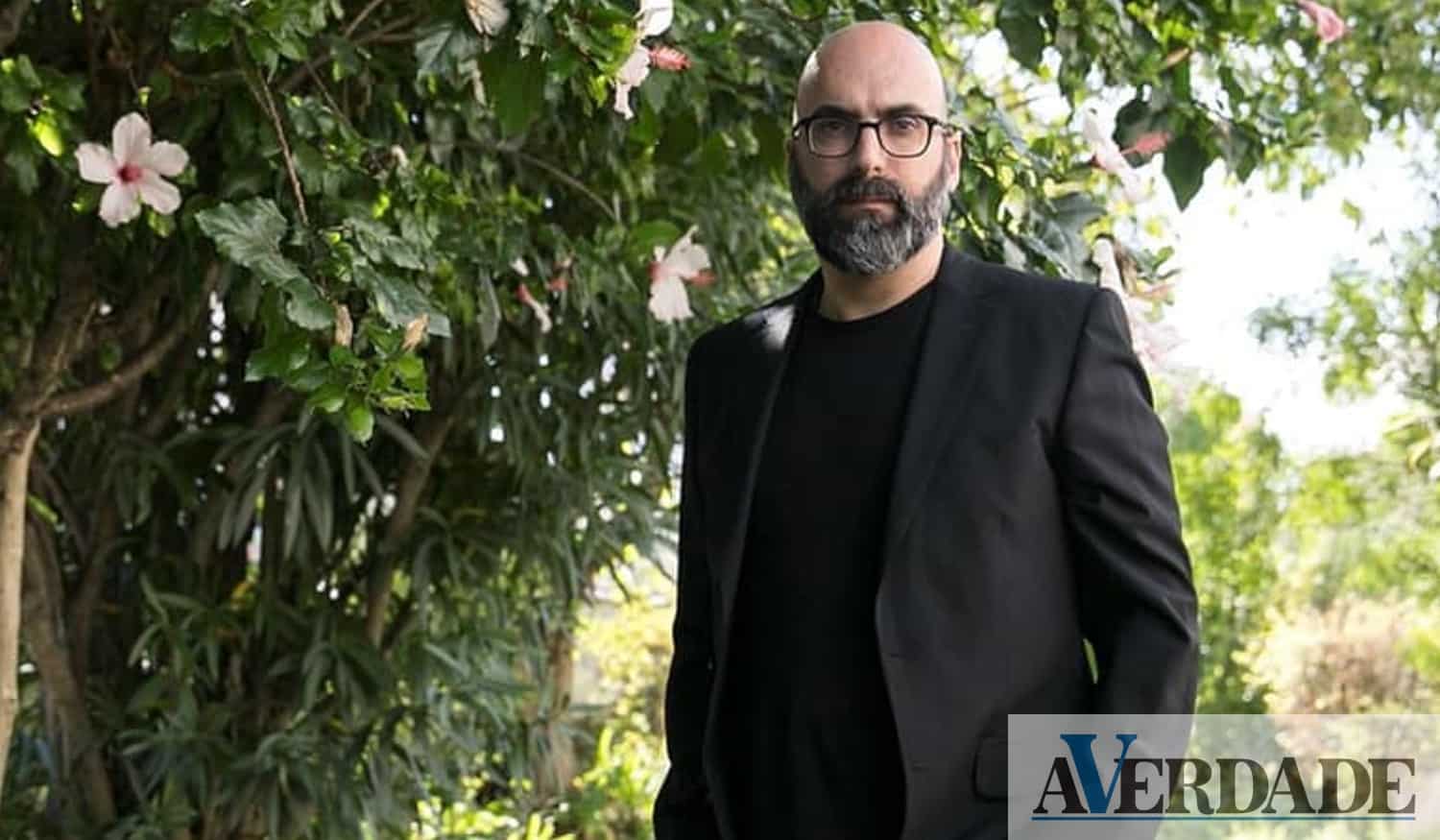 Valter Hugo Mãe vai apresentar "A minha mãe é a minha filha" em Paços de Ferreira