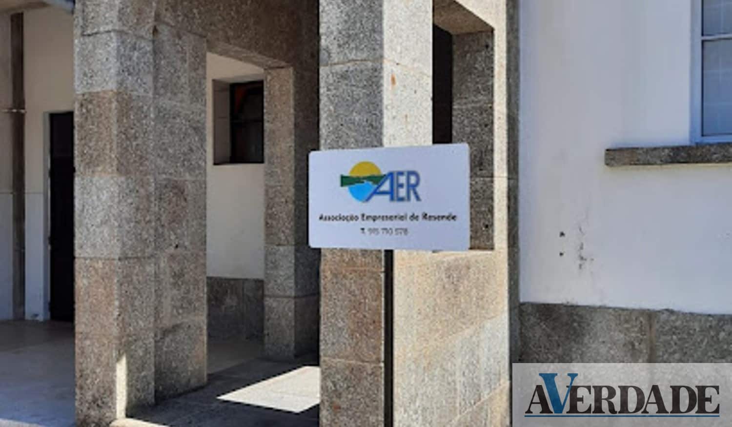 "Stock Off" volta a promover comércio local de Resende