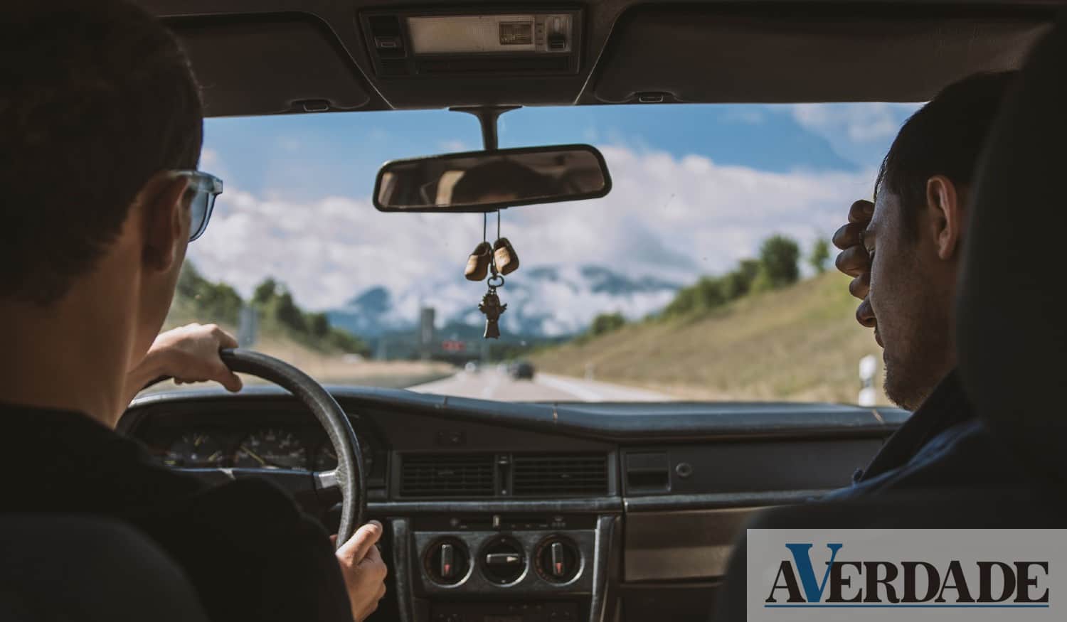 89% dos portugueses consideram importante serem proprietários de um carro