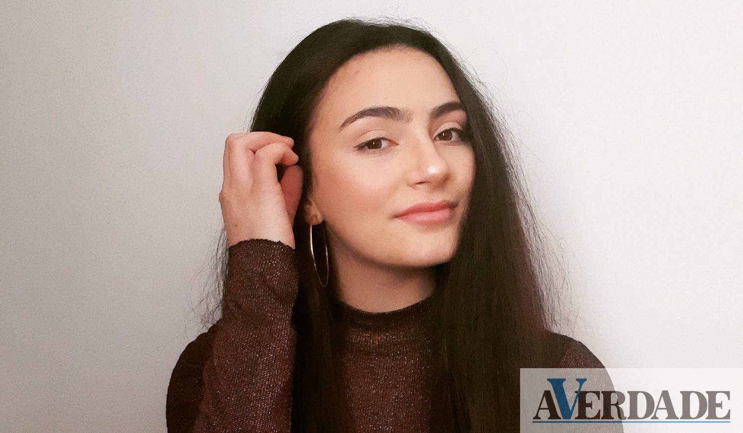 Jovem de Paços de Ferreira sonha em transformar criações de moda "do papel para a vida real"