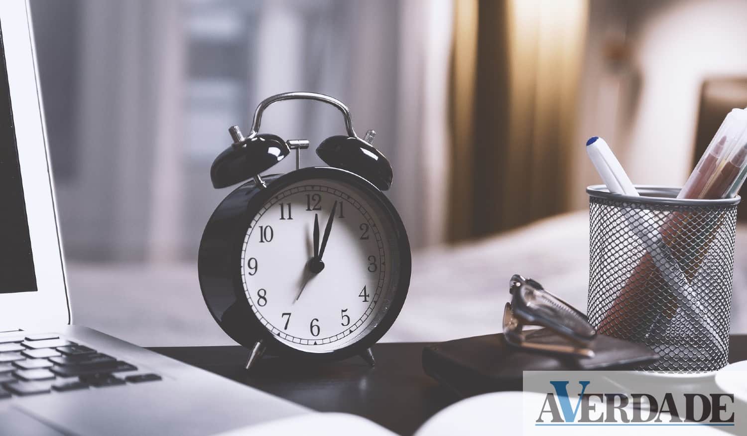 Mudança de hora vai acontecer no próximo domingo
