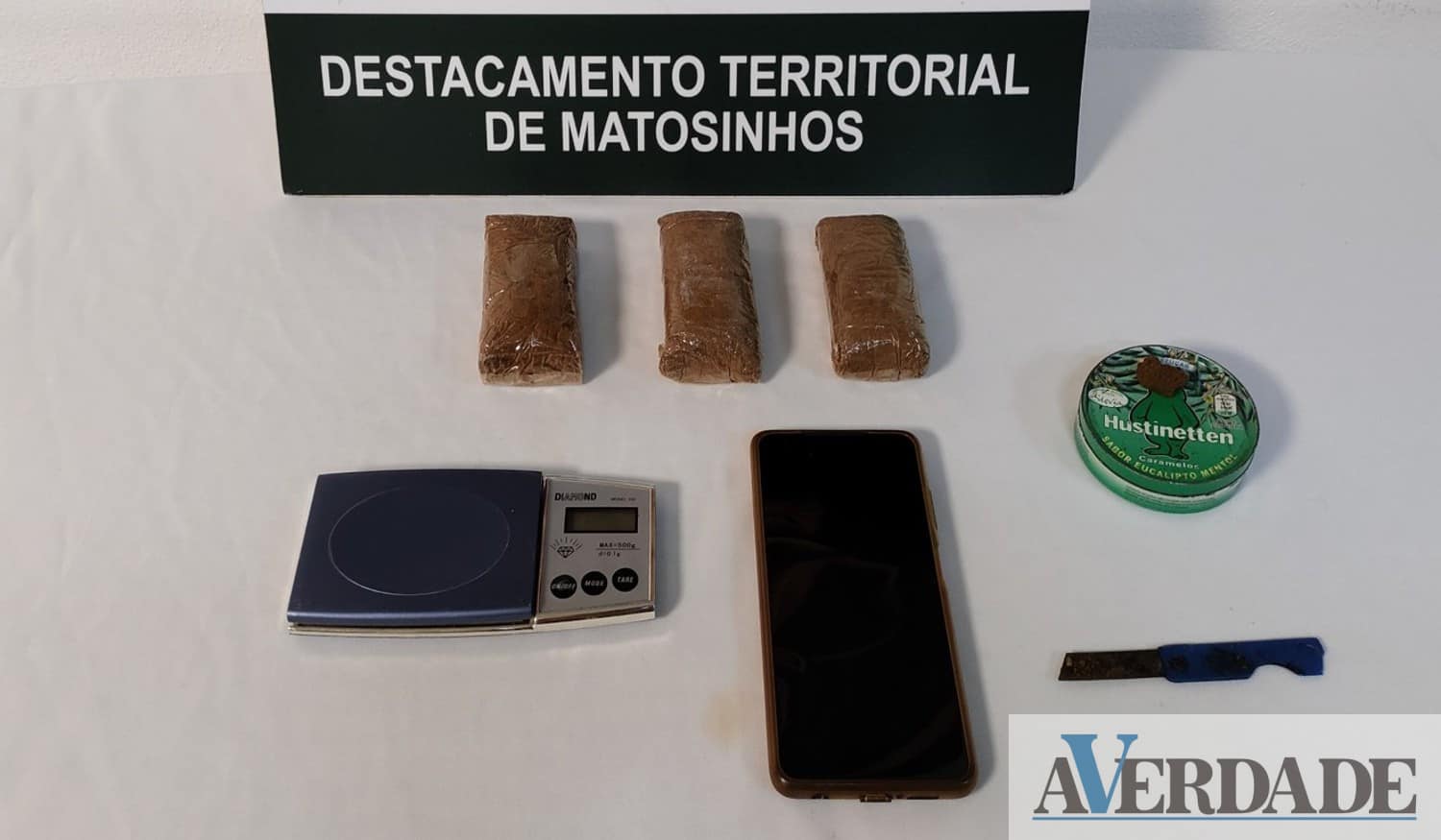 Homem de 27 anos detido na Maia com quase 600 doses de haxixe
