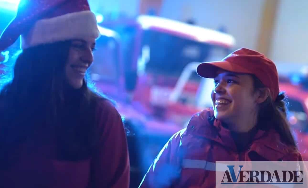 Bombeiros de Marco de Canaveses juntam-se aos Tradição d'Ouro para vídeo de Natal