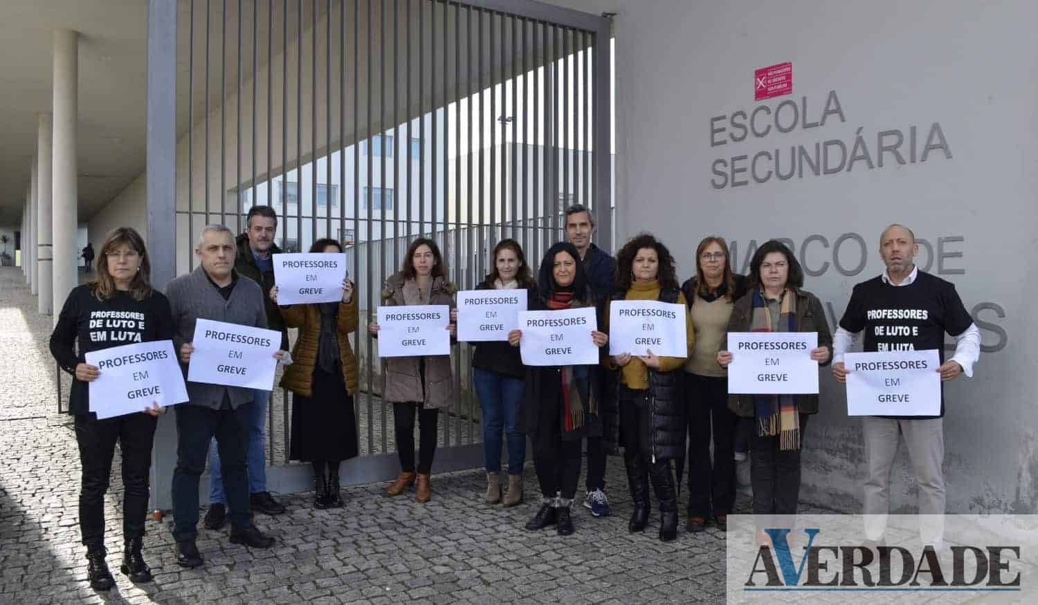 Professores da Escola Secundária de Marco de Canaveses "de luto e em luta"