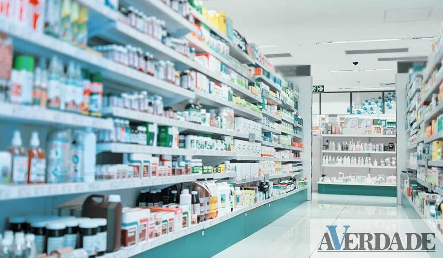 Campanha de Natal nas farmácias ajuda famílias do distrito do Porto a comprar medicamentos