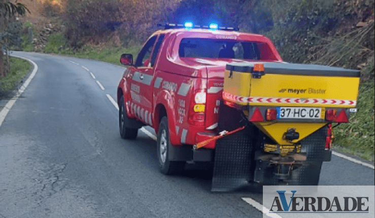 Cinfães: Bombeiros Voluntários de Nespereira alertam para formação de gelo nas estradas