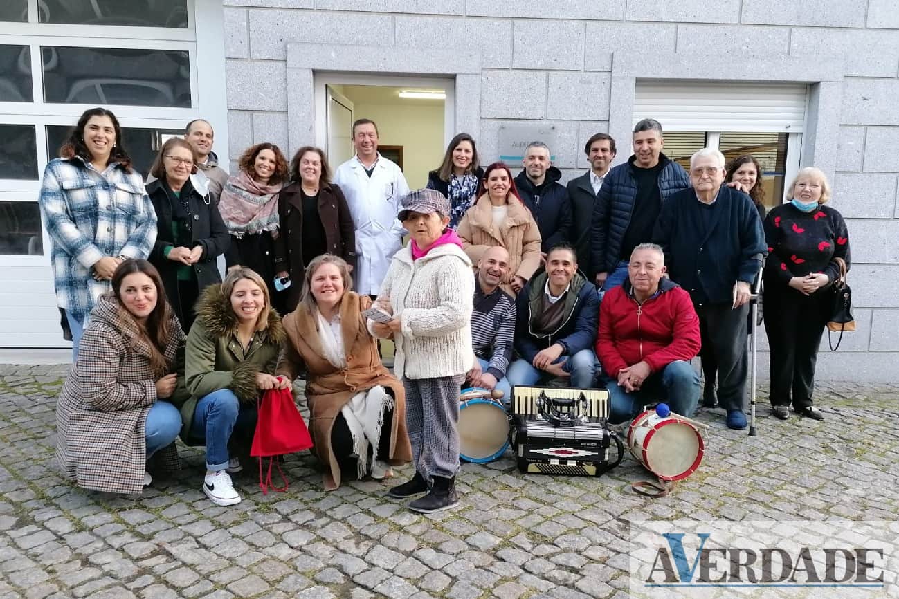 "Não há chuva, nem frio" que acabe com o cantar das Janeiras em Vila Boa do Bispo