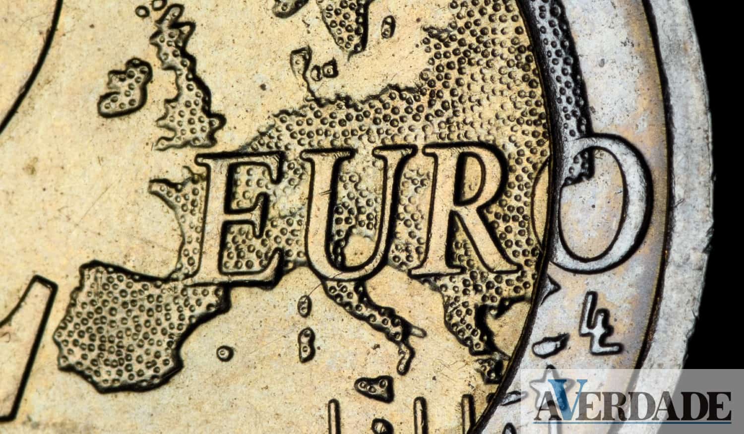 Croácia entra este domingo no euro e no espaço Schengen