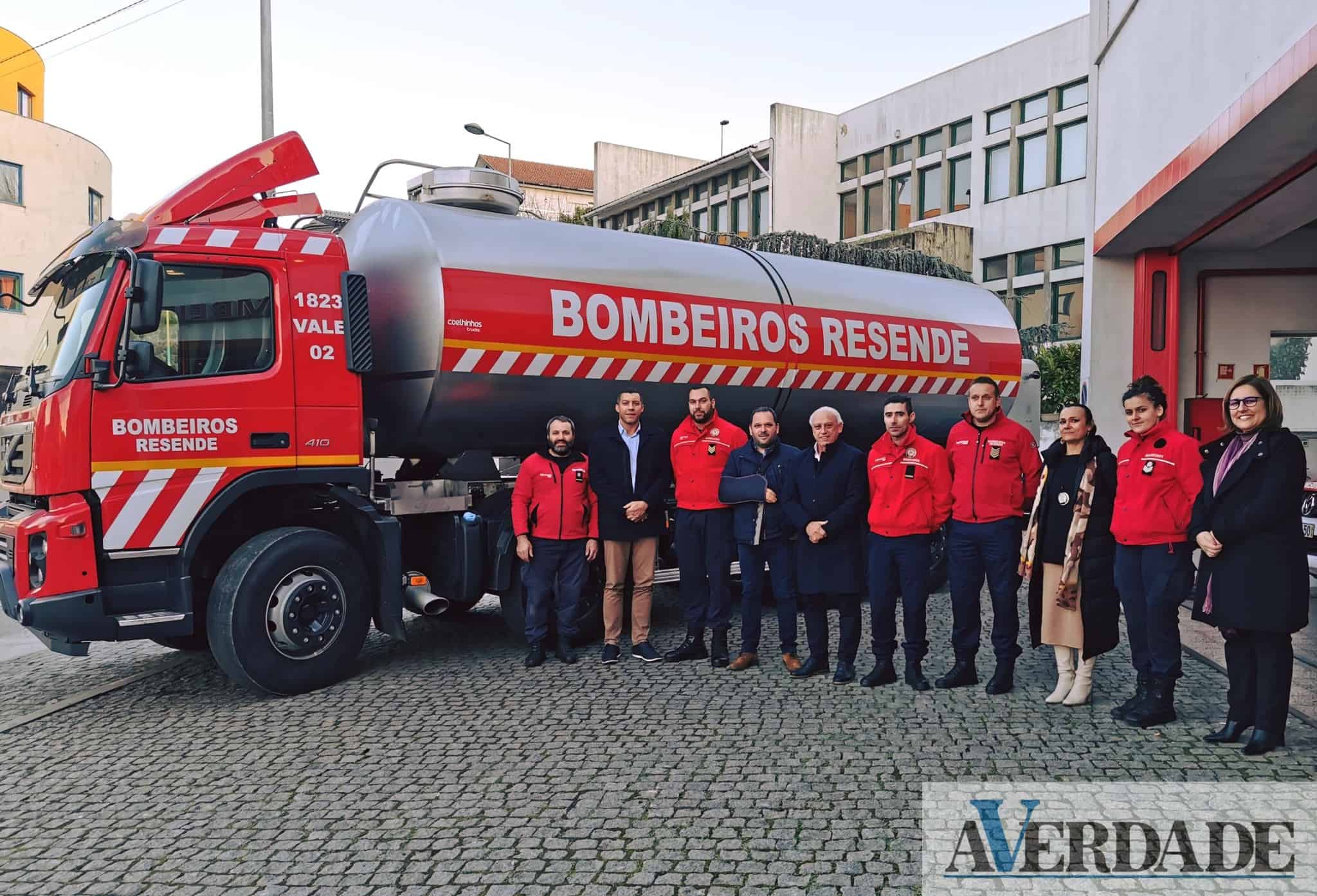 Município de Resende atribui 40 mil euros aos bombeiros para aquisição de camião-cisterna