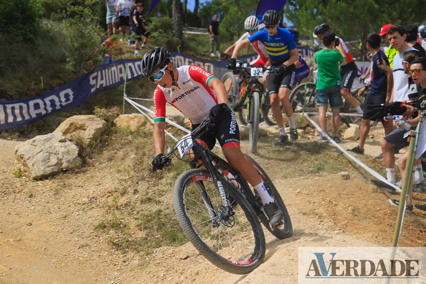 <strong>Vinte jovens ciclistas representam Portugal em Espanha e França</strong>