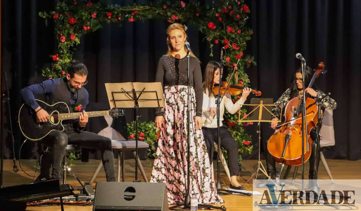 Casa da Cultura de Paredes acolheu evento "Serão as Flores só para as Mulheres?"