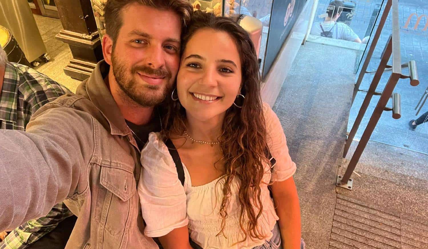 Tiago Nacarato e Cristiana Silva "cantam" momento da relação na nova música