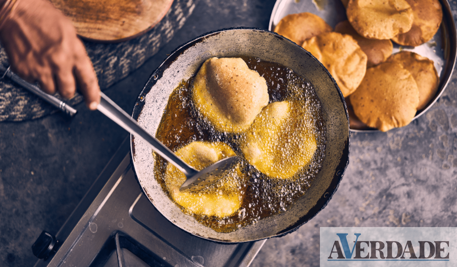 Sabe o que deve fazer ao óleo alimentar usado?