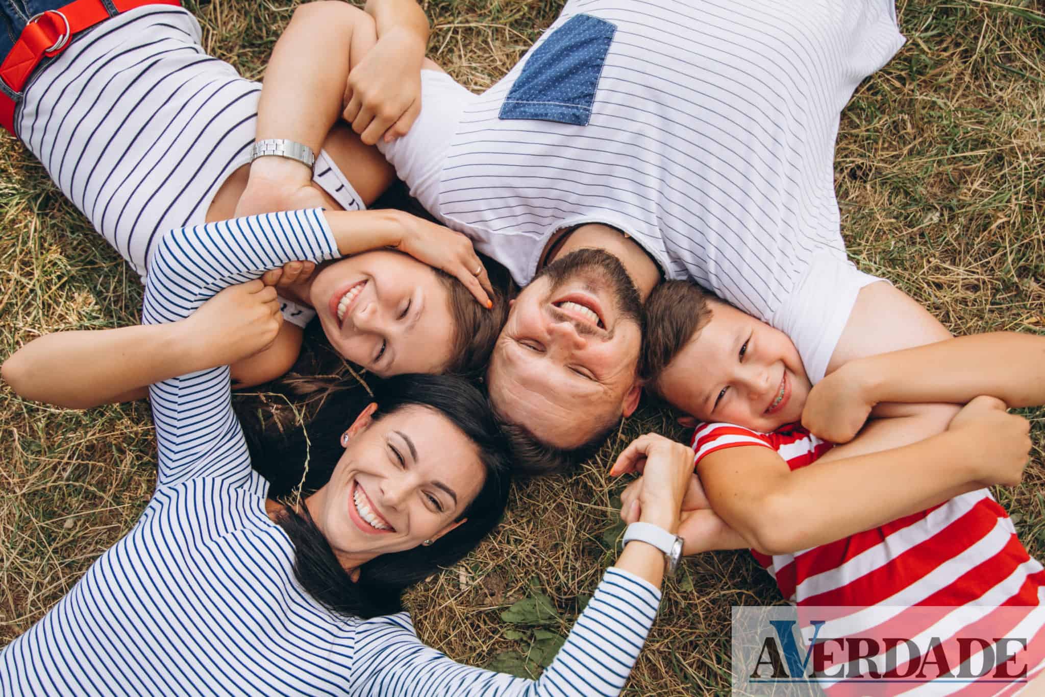 Coisas que os pais não devem fazer a um adolescente