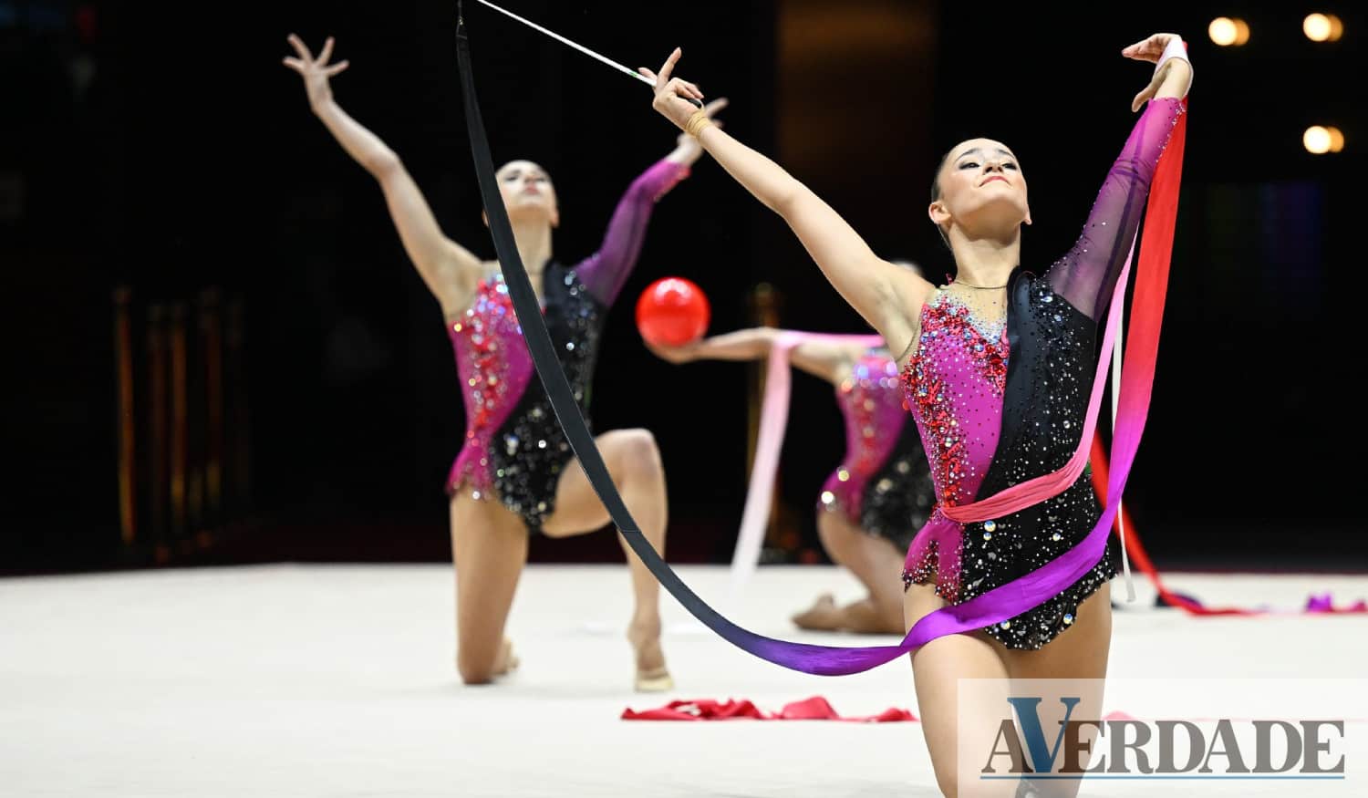Campeonato Nacional de Ginástica Rítmica reúne 115 atletas no Multiusos de Paredes