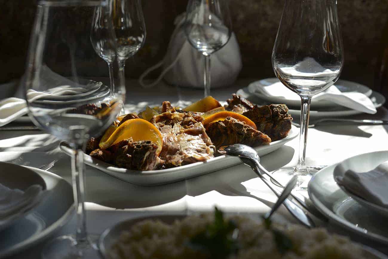 Charme do Restaurante Cancela Velha agora acessível em novo website