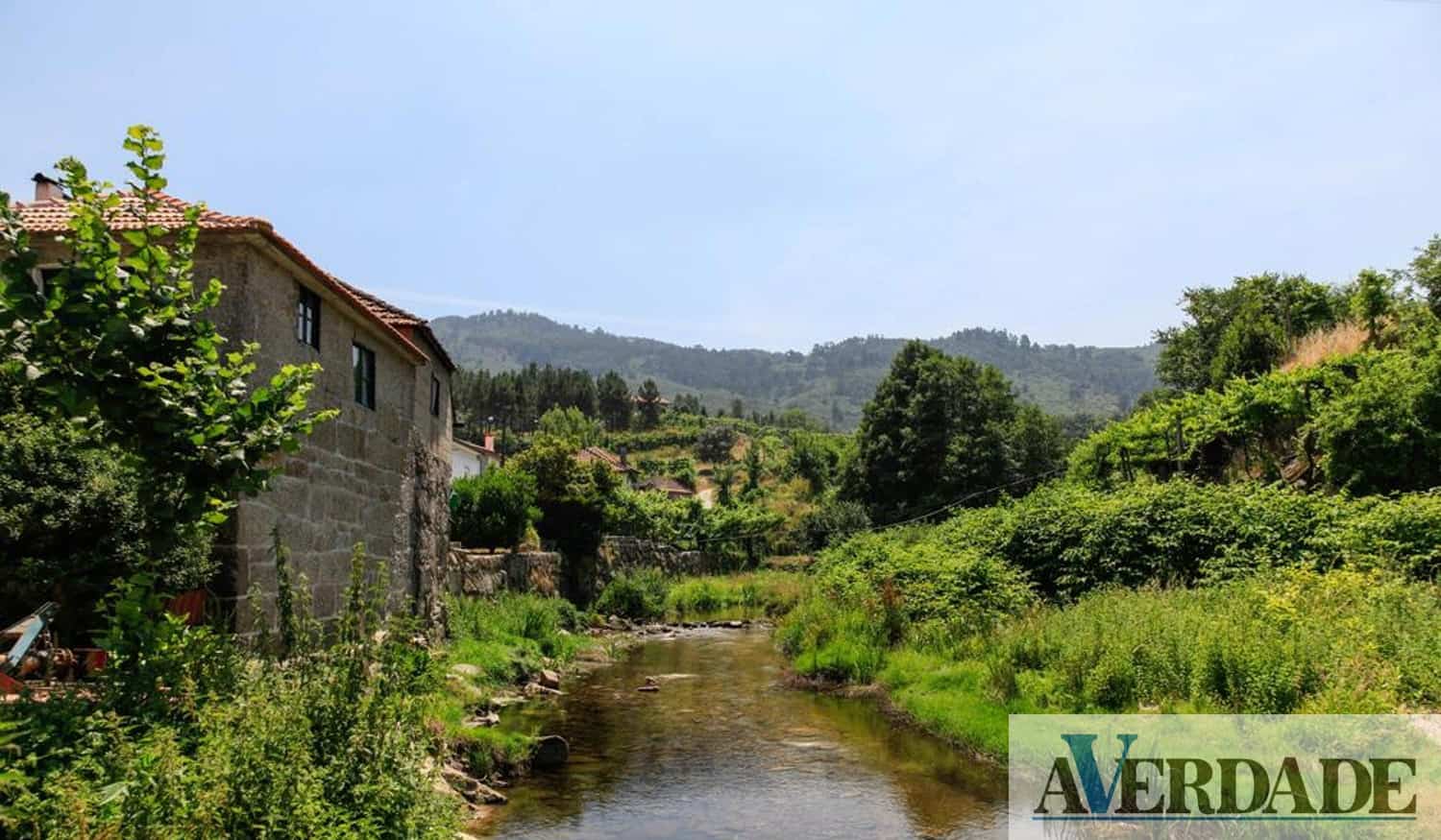 Ovelhinha: Uma Aldeia de Portugal e um recanto de Amarante