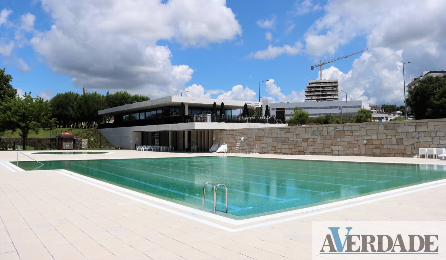 Piscina Verde de Paredes reabre ao público este sábado