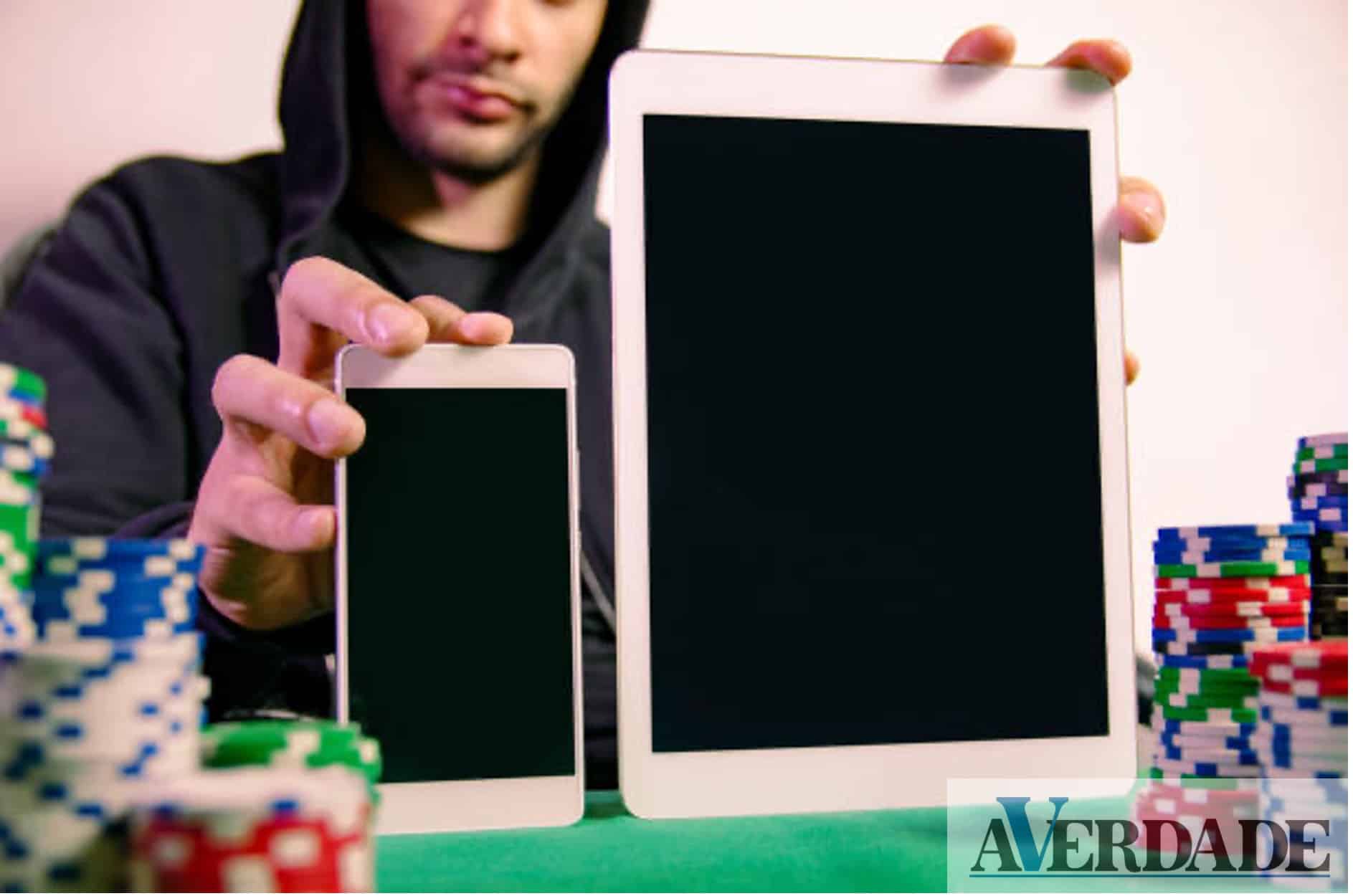 Não, o poker online não é manipulado - os factos revelados!