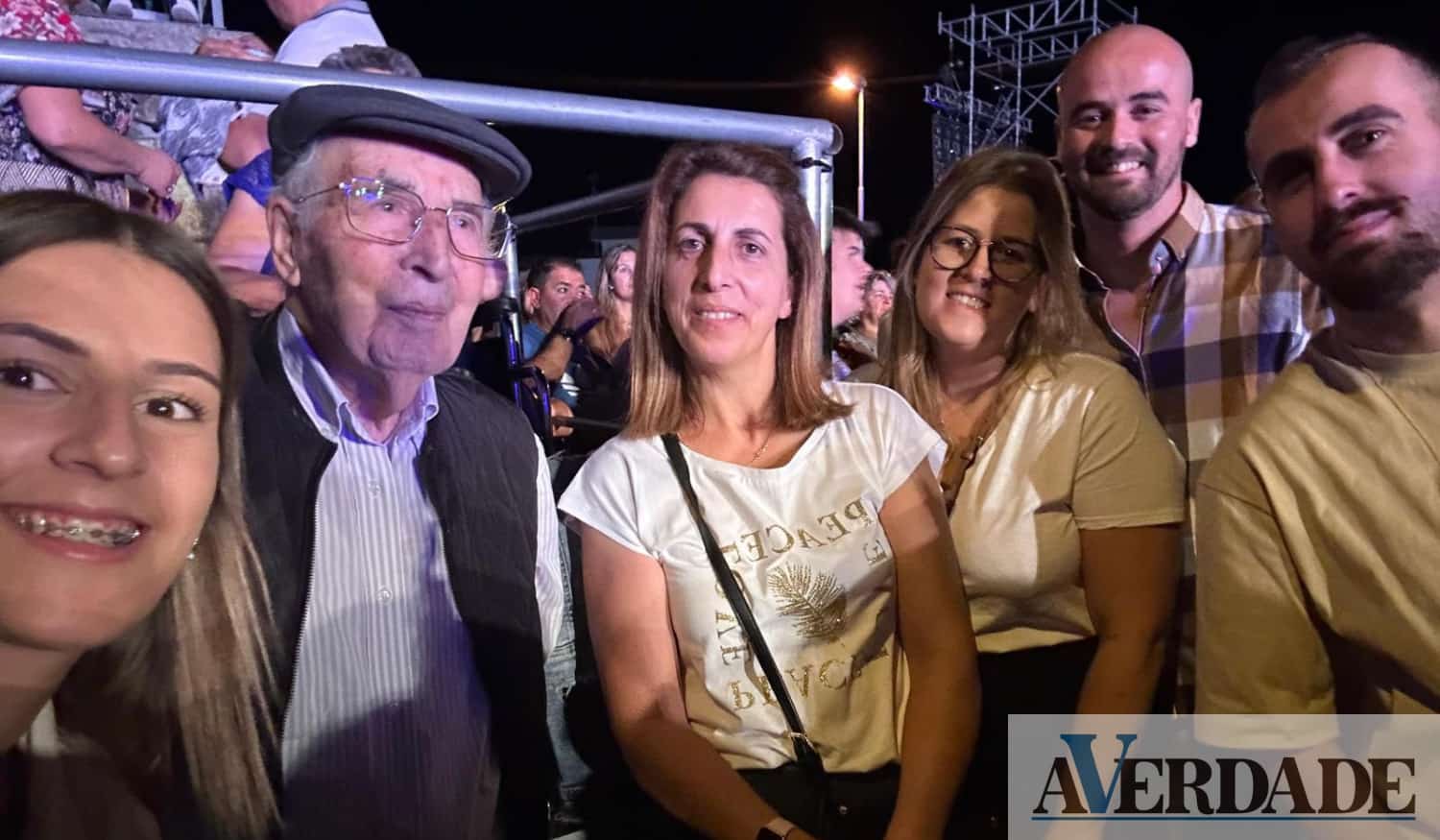 Aos 93 anos António Ferreira continua a seguir o ídolo Quim Barreiros