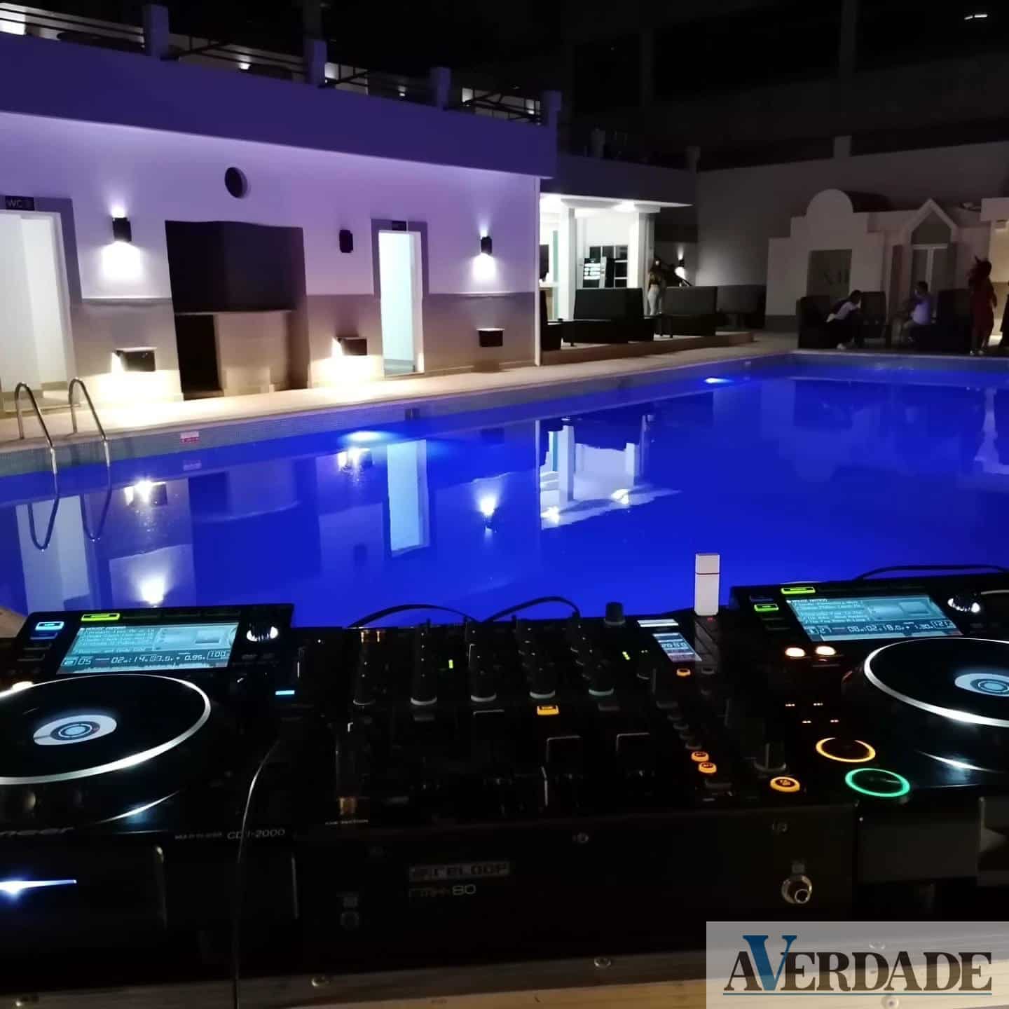 Marco: Festa 'Back in Time' vai recordar sucessos musicais do passado