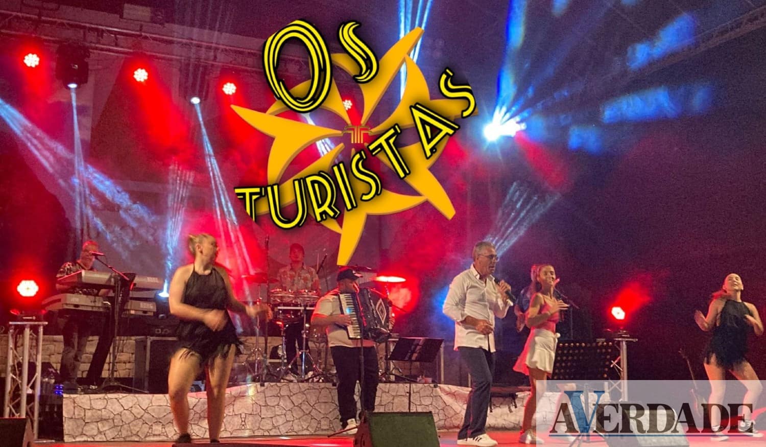 Manuel Moreira: "Tal como os turistas andamos de terra em terra e levamos na bagagem a nossa música"