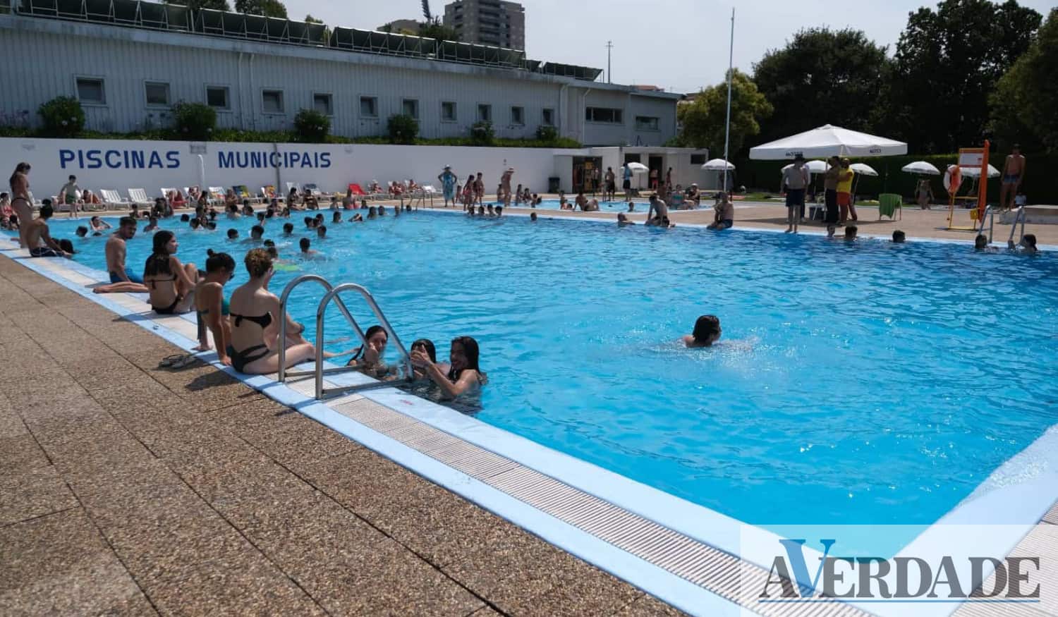 Piscinas municipais exteriores do Marco de Canaveses reabrem esta sexta-feira