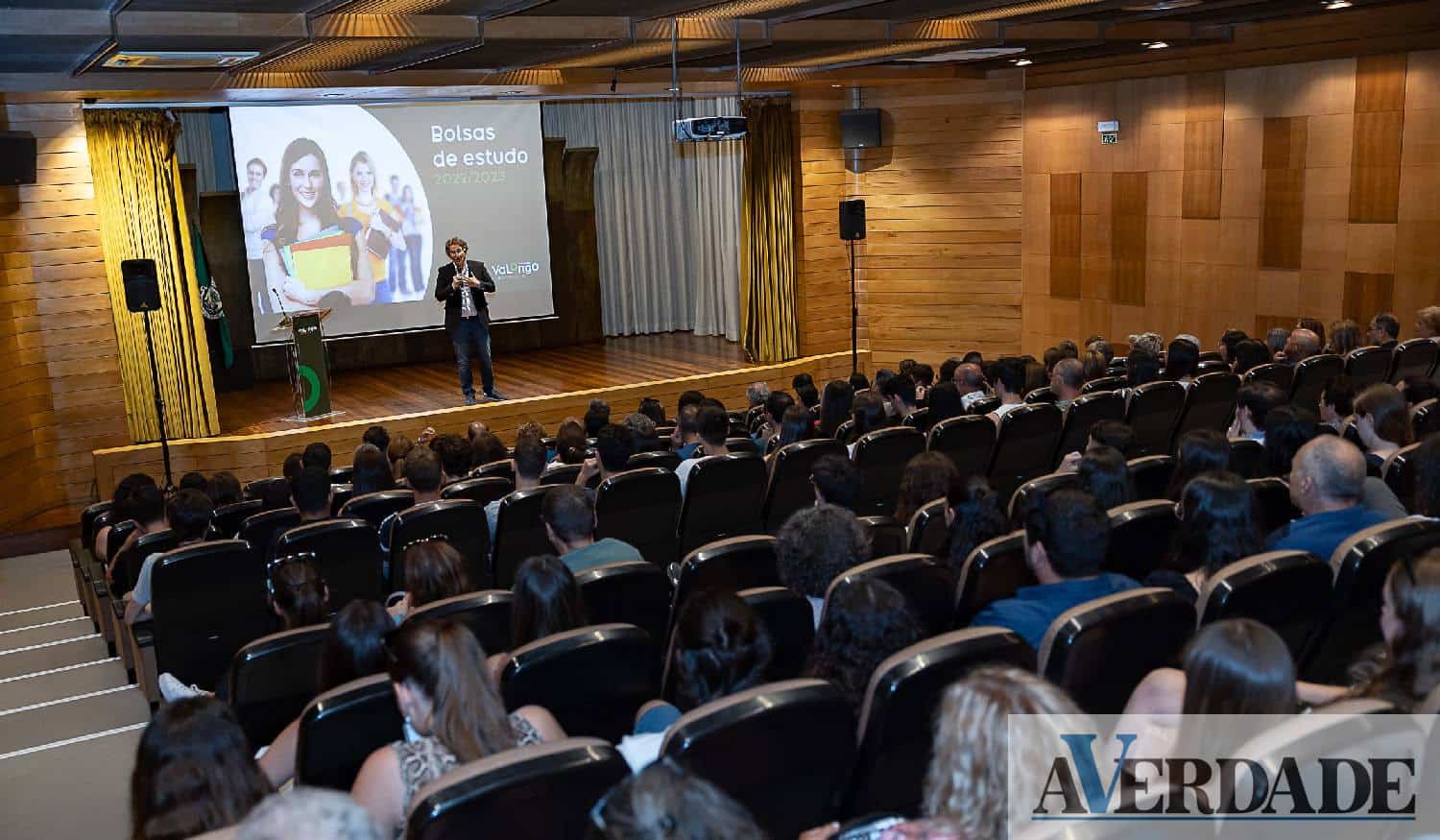 Município de Valongo atribuiu 127 bolsas de estudo a alunos do Ensino Superior