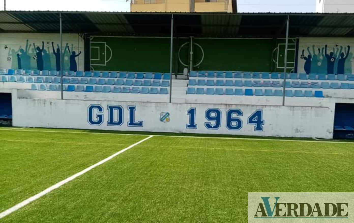 GD Livração une-se à Liga Portuguesa Contra o Cancro na venda de t-shirts da coleção Rosa