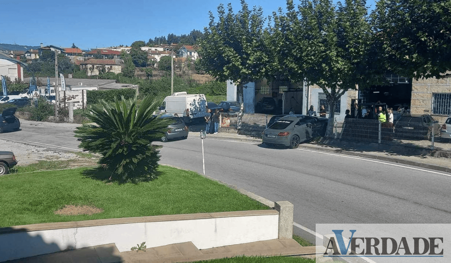 Marco de Canaveses: Carro despista-se na freguesia de Bem Viver