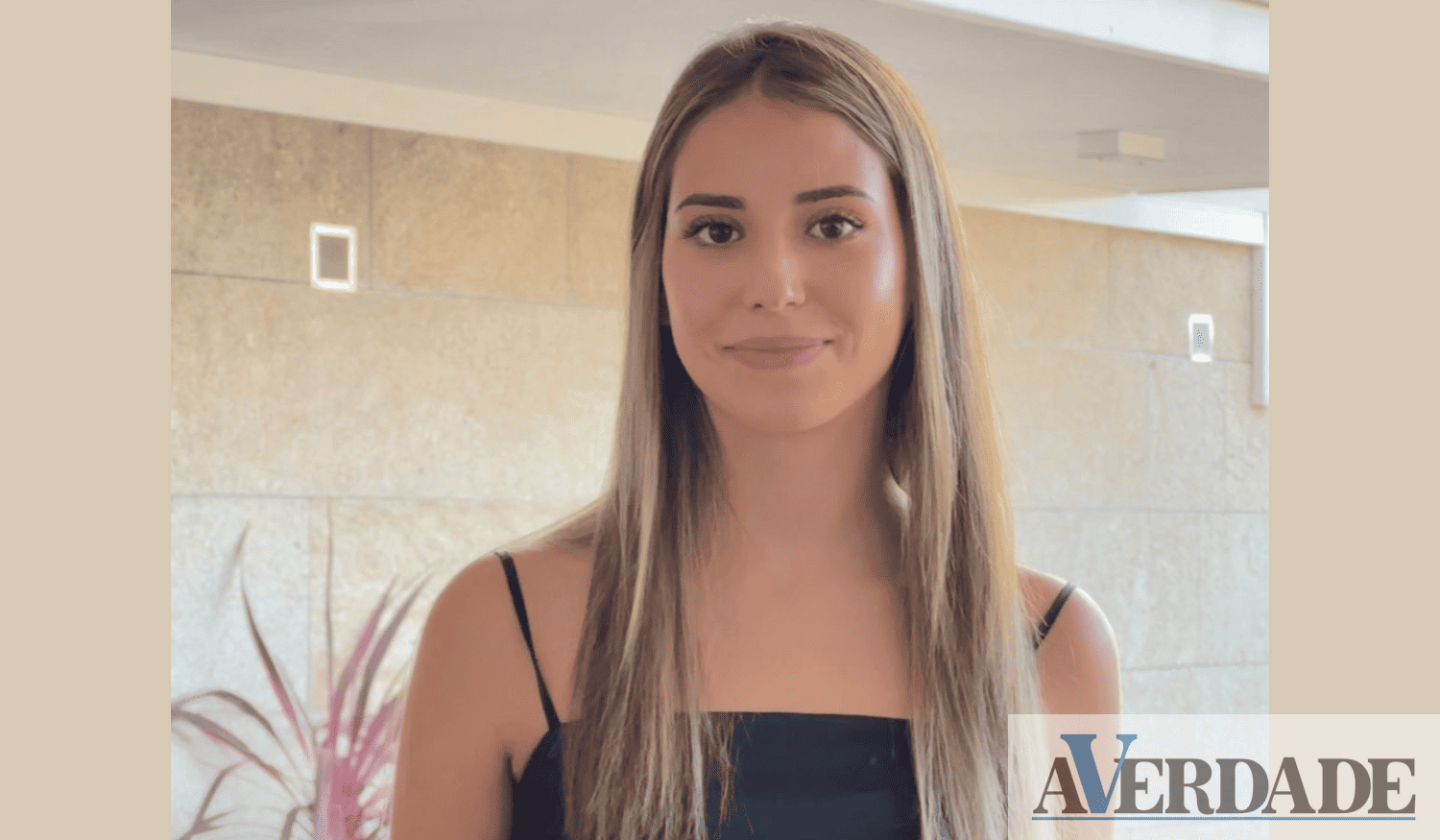Curiosidade de Beatriz Mendes fê-la conquistar média de 19 e seguir Economia