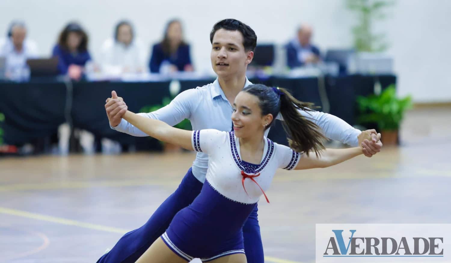 Leonor e Martim treinam mais de 12 horas por semana e sonham ser campeões do mundo em patinagem artística