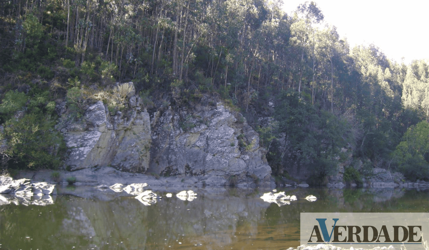Autoridade Marítima Nacional procura jovem de 14 anos que desapareceu no rio Douro