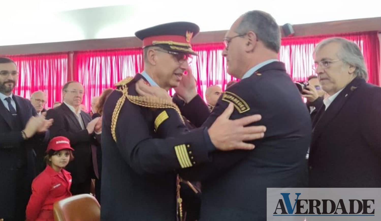 Comandante Júlio Pereira: "Ser bombeiro é dar um pouco daquilo que somos a troco de nada"