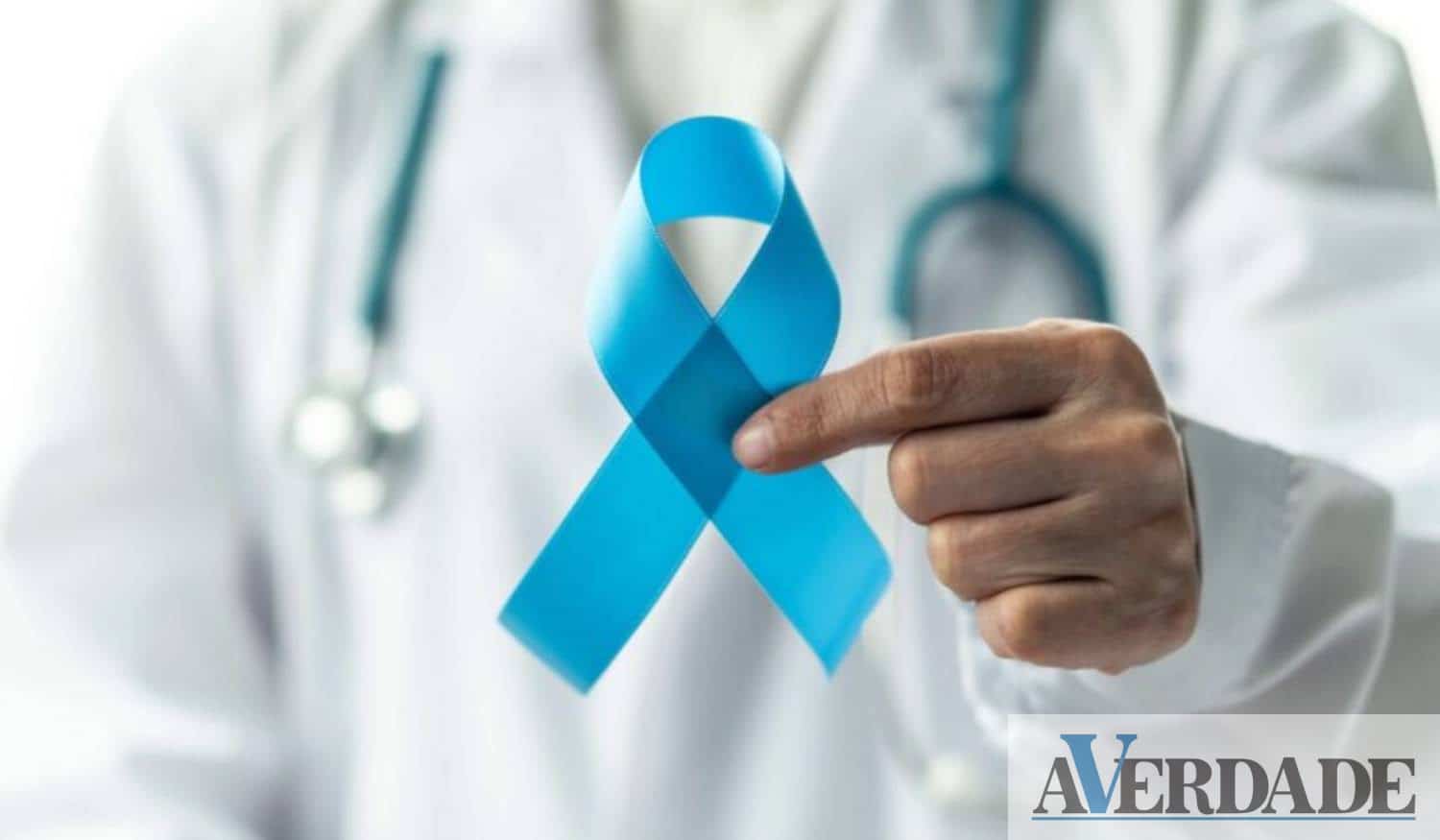 Penafiel: Casa do Pessoal 'veste-se' de azul para a prevenção da diabetes e do cancro da próstata