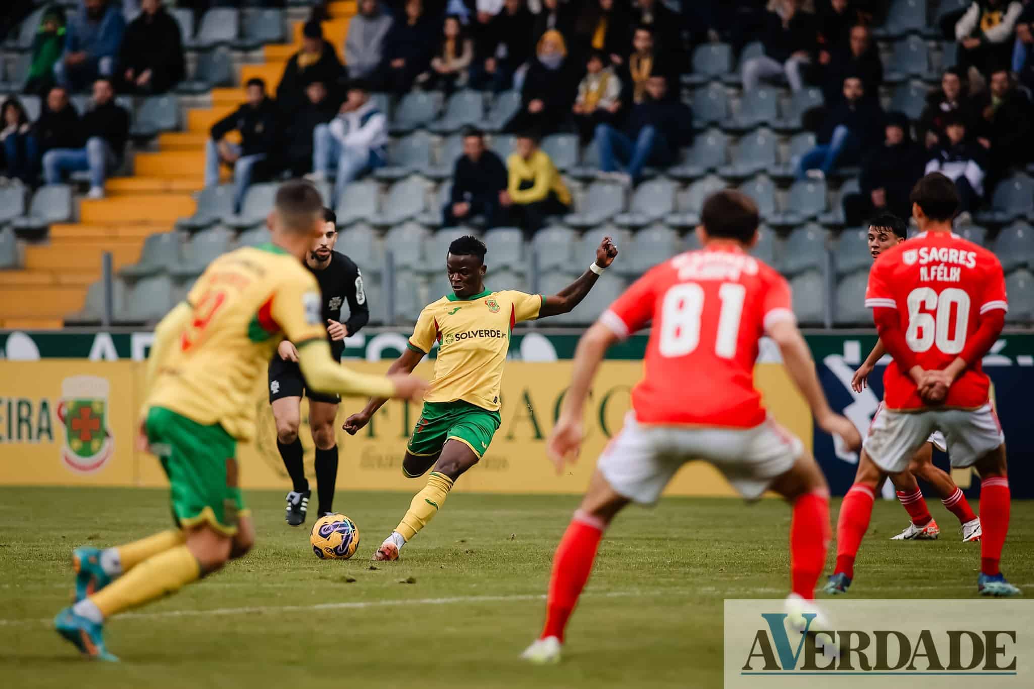 FC Paços de Ferreira e Benfica B dividem pontos em jogo com quatro golos antes do intervalo