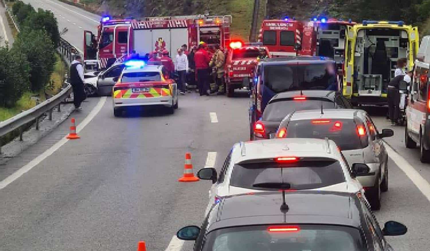 Paredes: Acidente na A4 faz quatro feridos. Duas pessoas ficam em estado grave