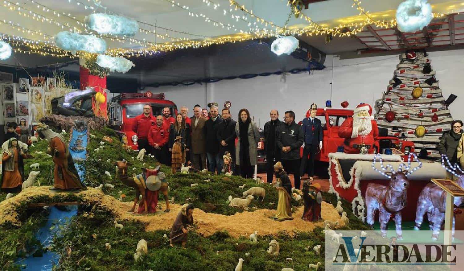 Bombeiros de Lousada constroem presépio com cariz solidário para apoiar gastos da corporação