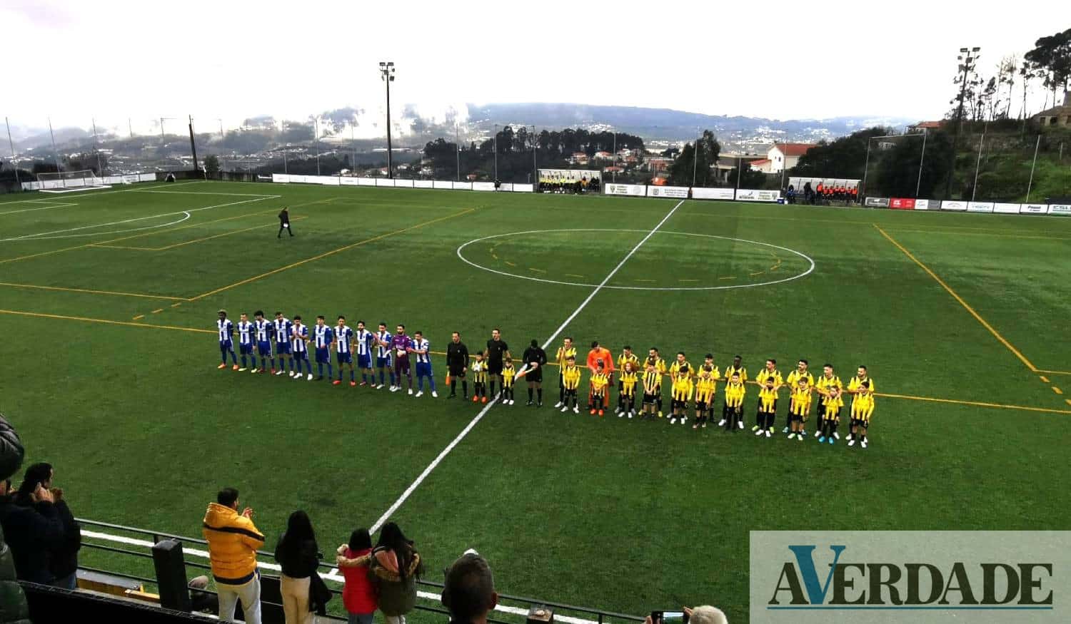 FC Alpendorada perde em Vila Caiz e abandona zona de subida