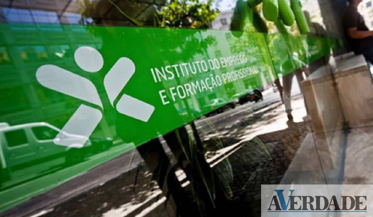 A partir de 9 de fevereiro abrem as candidaturas aos estágios profissionais do IEFP