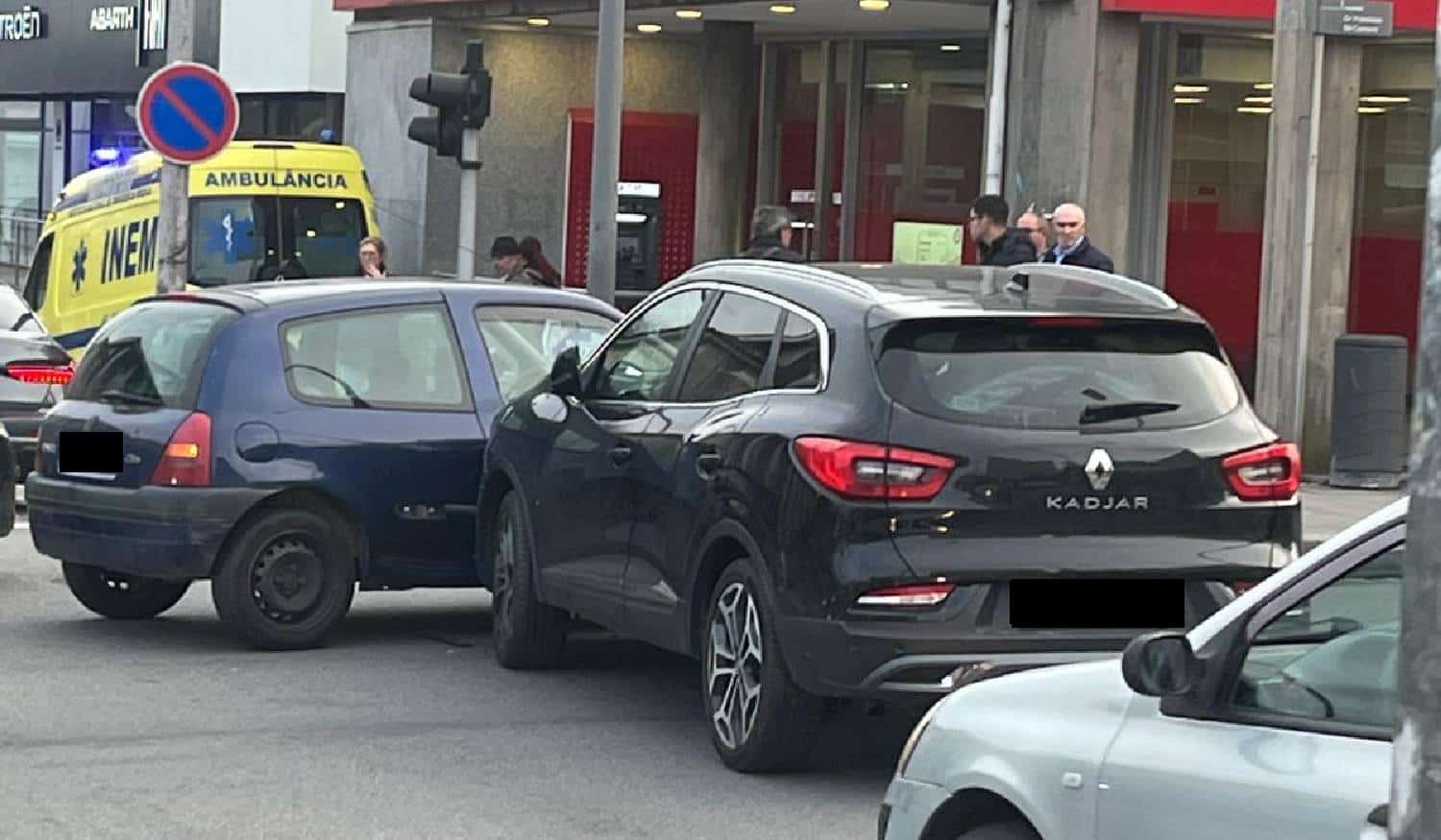 Acidente em Marco de Canaveses condicionou o trânsito junto ao Tribunal