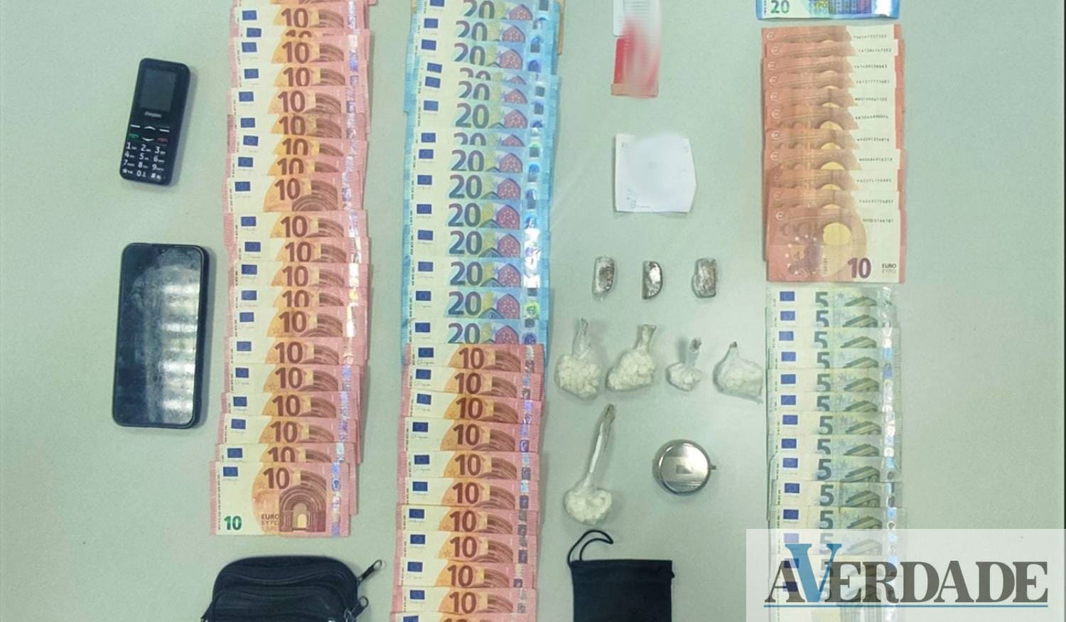 Homem de 60 anos detido na posse de 207 doses de cocaína em Penafiel