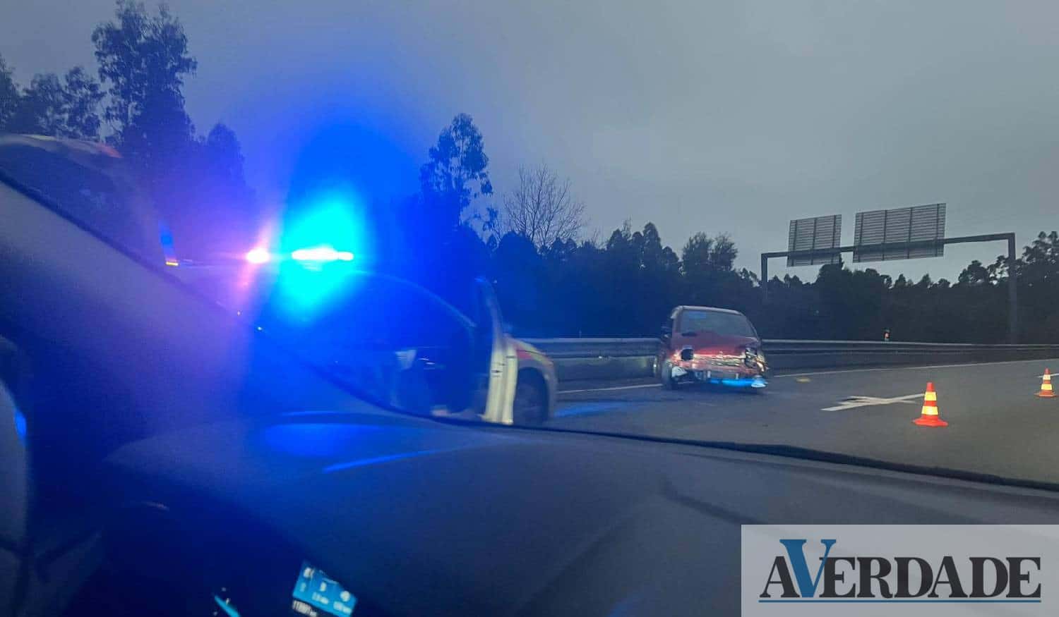 Despiste na A4 deixa uma pessoa ferida