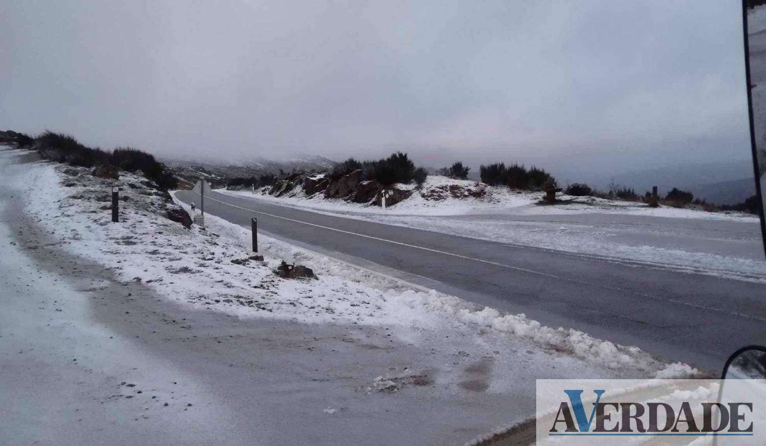 Descida das temperaturas pinta de branco a Serra de Montemuro em Cinfães