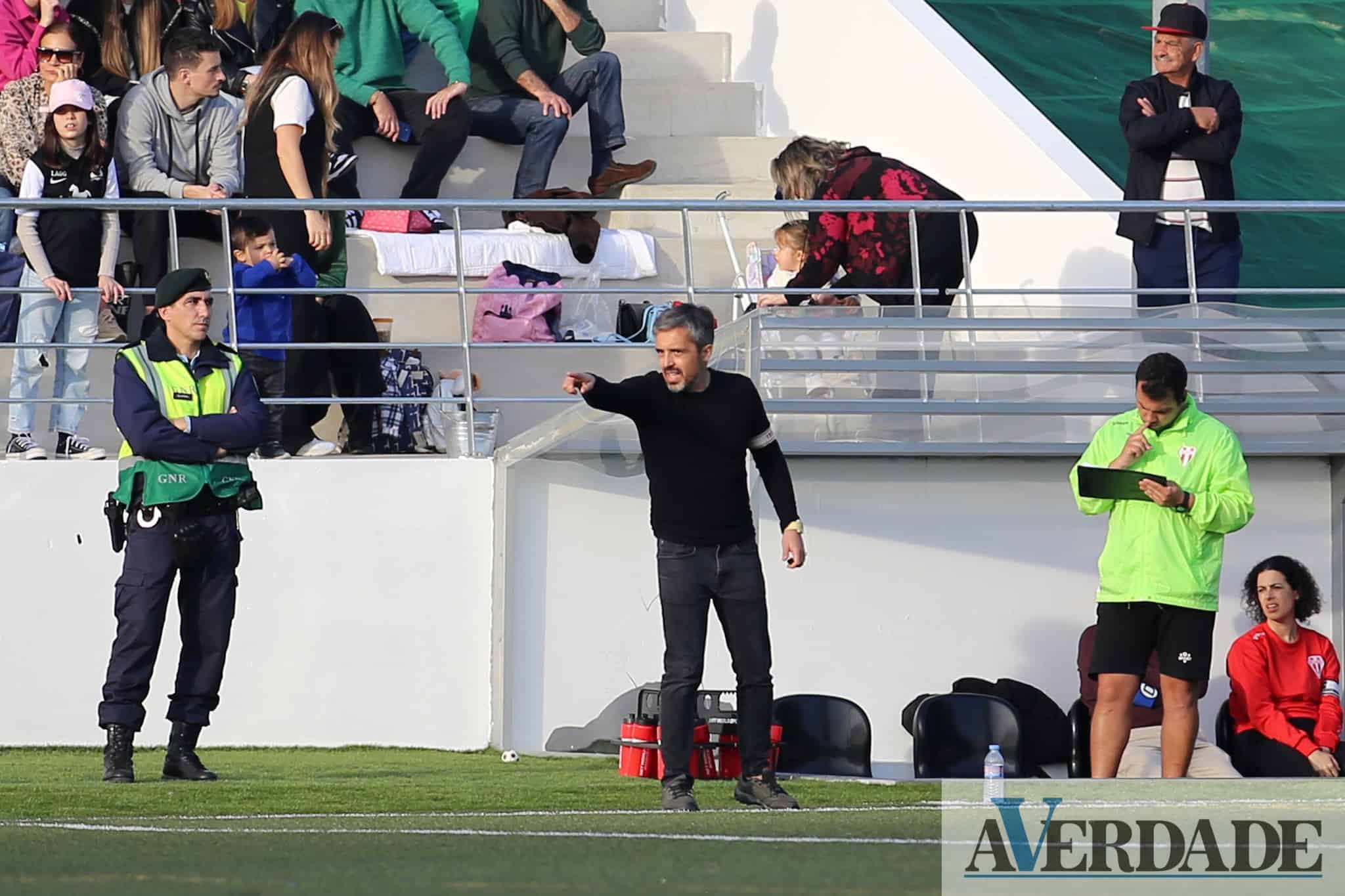 Treinador Nuno Pedro assume que "à partida" vai continuar ao leme do Marco 09 na próxima época