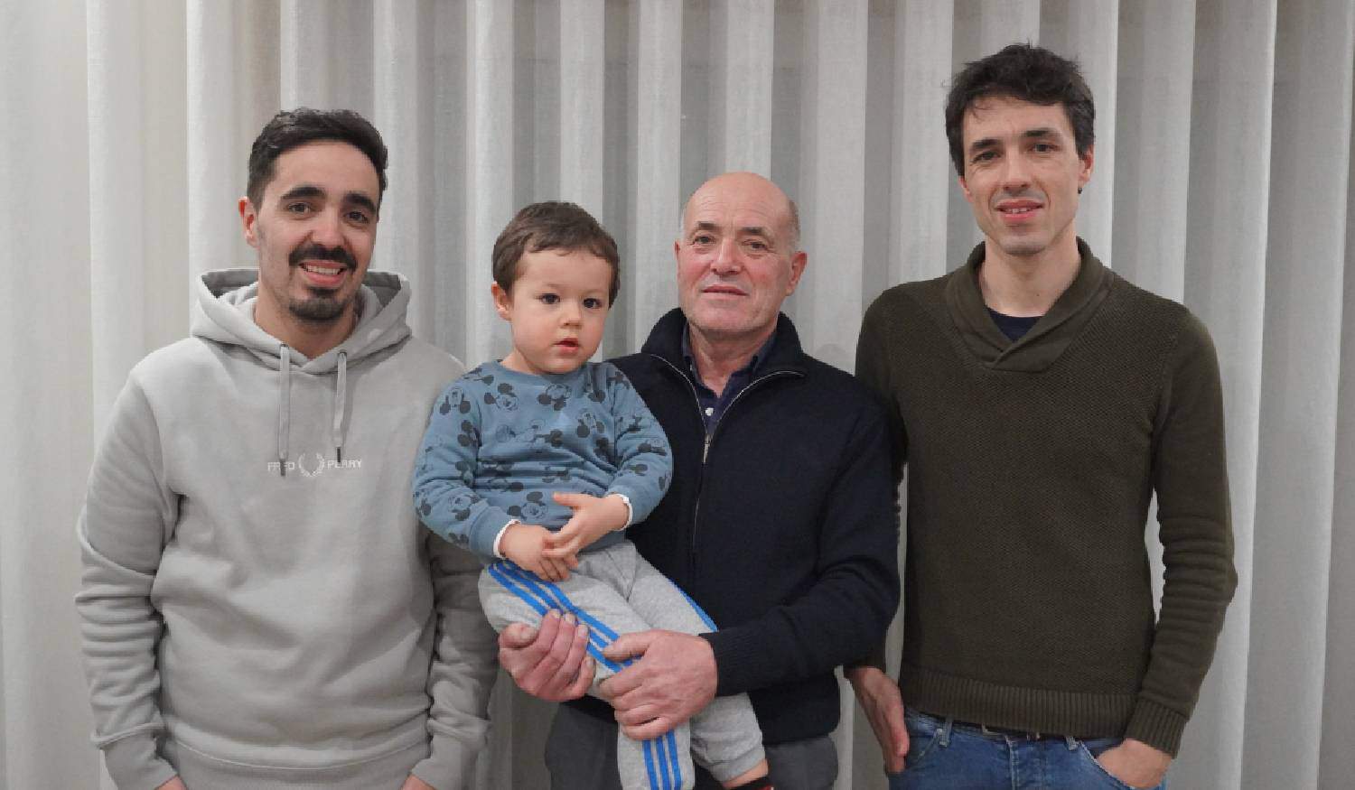 Dia do Pai: José Manuel Coelho é um "homem realizado, um pai orgulhoso e um avô muito feliz"