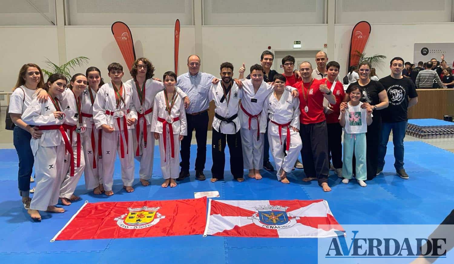 Atletas da Associação Xairas conquistaram 3.º lugar no Campeonato Taekwondo Freestyle