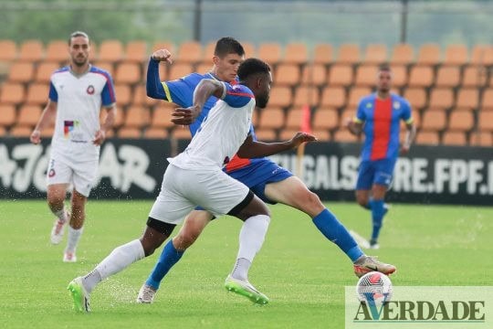 FC Felgueiras empata ao cair do pano no reduto do líder FC Alverca