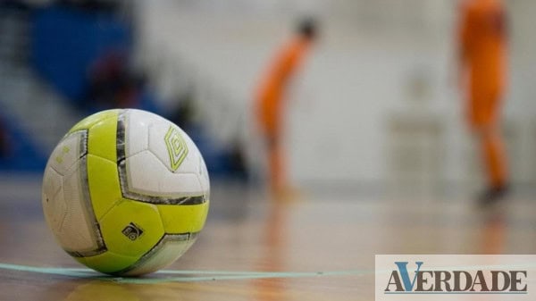 Futsal: ARCA empata fora de portas, mas segura liderança