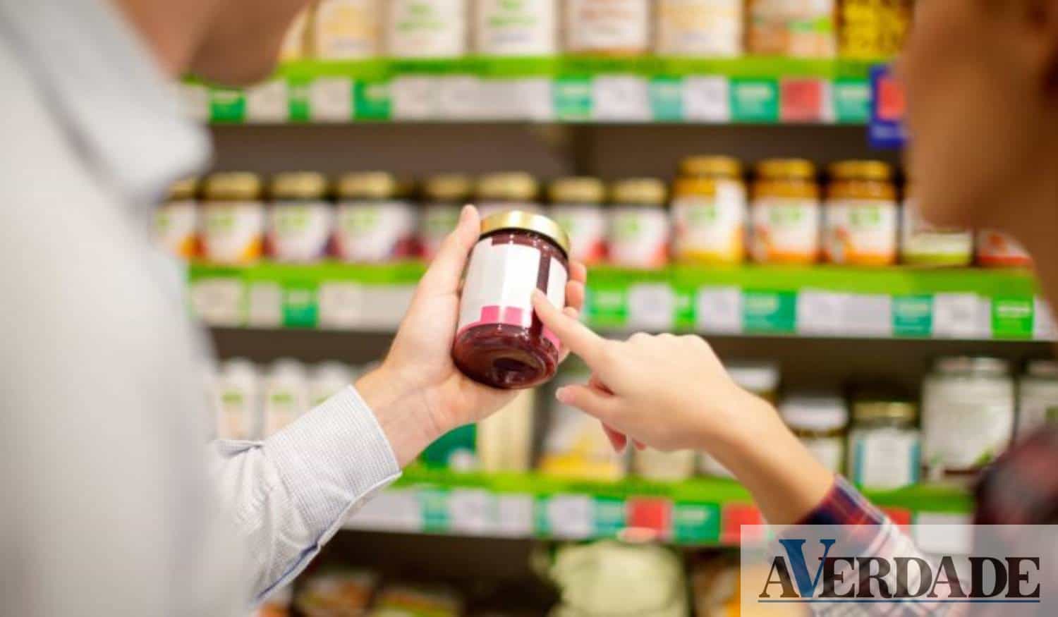 DECO: Rótulo em português é um direito do consumidor